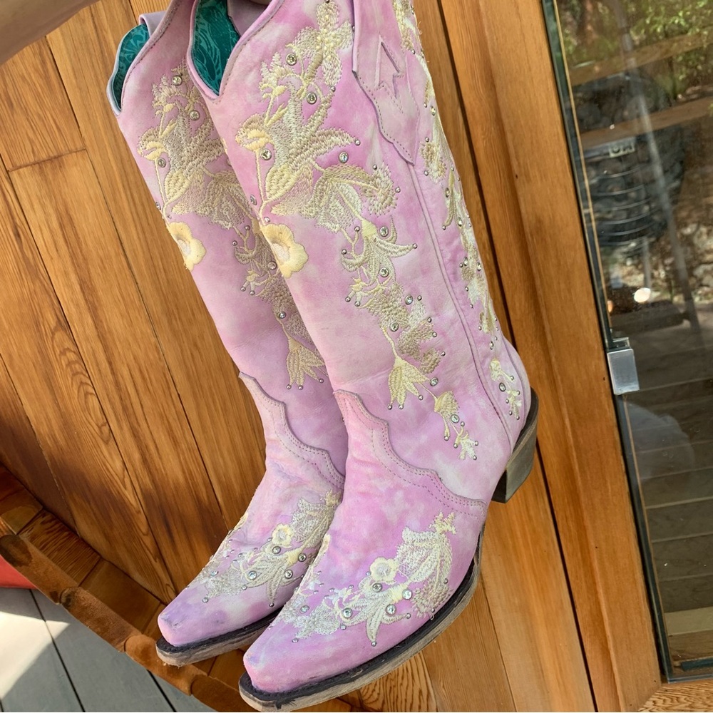 Lilac Floral Embroidered Handcrafted Leather Corral Western Cowgirl Boots